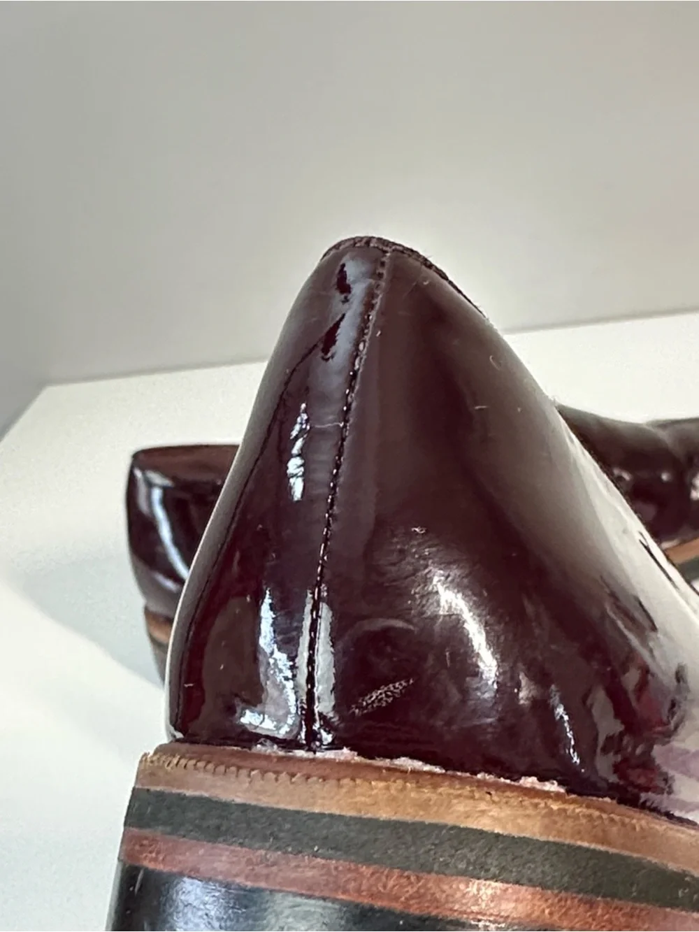Clarks Frida Aubergine Patent Leather Loafers Size 6